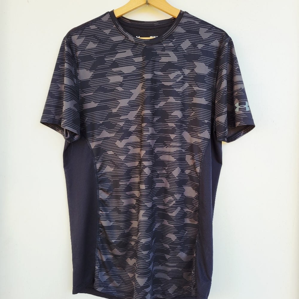 Under Armour Shirt Mens Fitted Camouflage Camo Heat Gear Short Sleeve Tee Medium